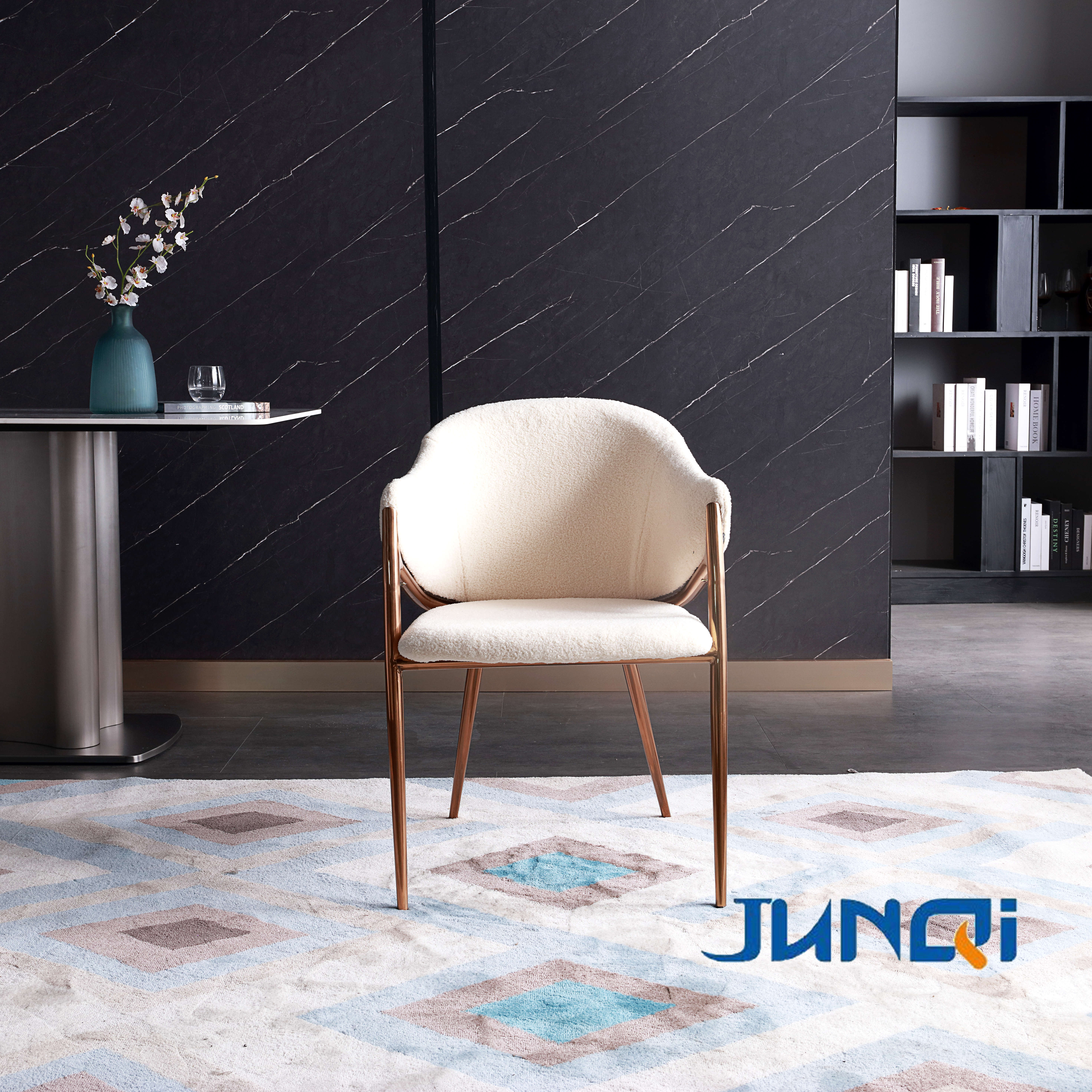 High Quality Factory Price Fabric Minimalist Light Luxury Dining Chair