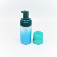 Factory direct customized color 43/410 dust cover mousse foam pump 0.8cc spray gradient process PET frosted bottle
