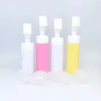 Manual press spray volume 0.8cc square silicone foam pump brush with dust cover color customization 42/43mm
