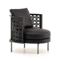 Italienisches Licht, Luxus, minimalistisches Wohnzimmer, Einzelstuhl, kreativer Designer-Sofasessel