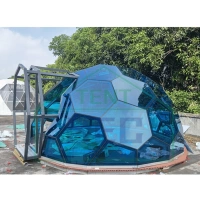 Living Resort Luxury Glamping Winter Igloo House Outdoor Camping Aluminum Alloy Frame and Transparent Tempered Glass Geodesic Dome Home