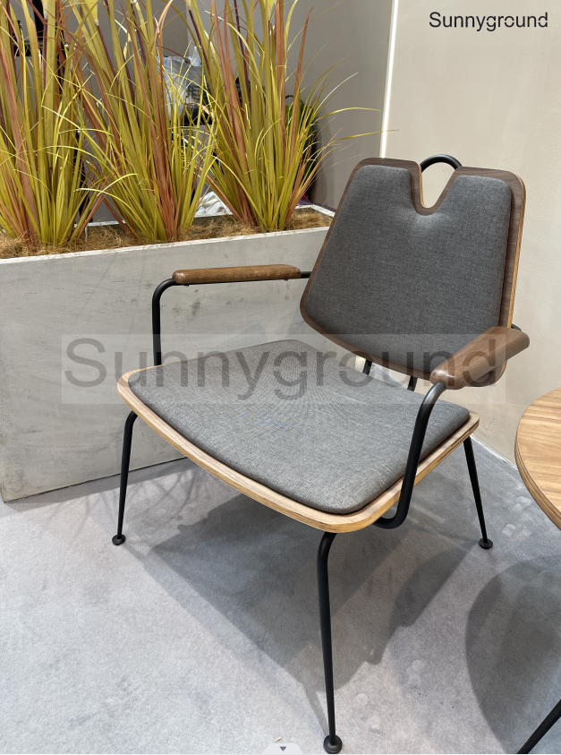 SUNNYGROUND  Furniture for house  Solid Wood Armrest  Chair With Metal Frame Gray Linen Fabic Cushion For Living Room And Bedroom